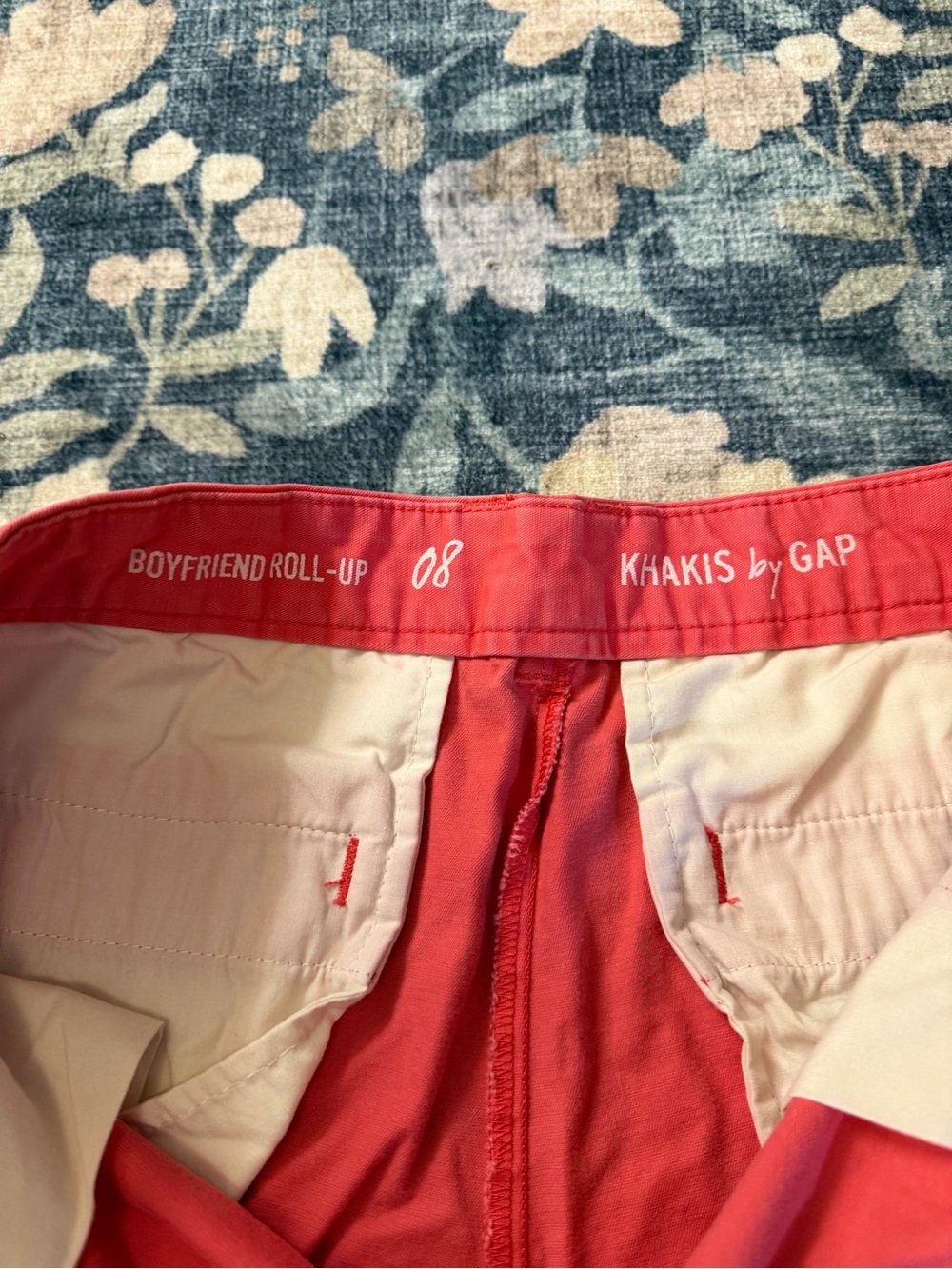 GAP Coral Pink Women's Bermuda Shorts - Picture 2 of 3